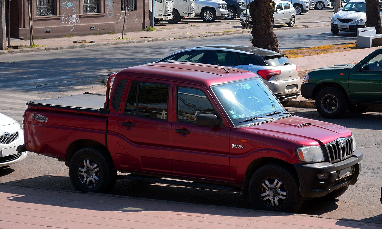 Reparación de turbo Mahindra Pik-Up: fotografía real del vehículo
