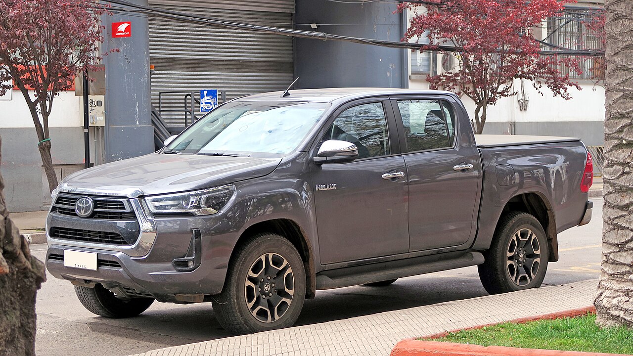 Turbo Toyota Hilux 2.4 diésel 2016–2020: fotografía real del vehículo